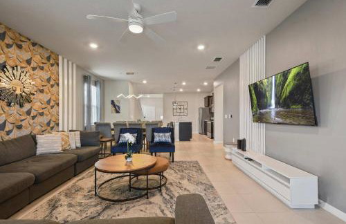 Relax in Style Pool, Resort Amenities, Near Disney - Foto 82