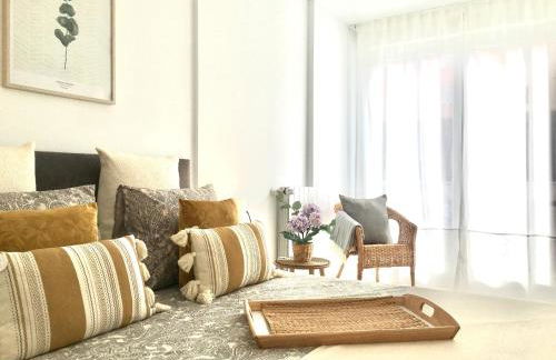 Castro Holidays - Apto A Céntrico Terraza con Garaje Gratis - Photo 3