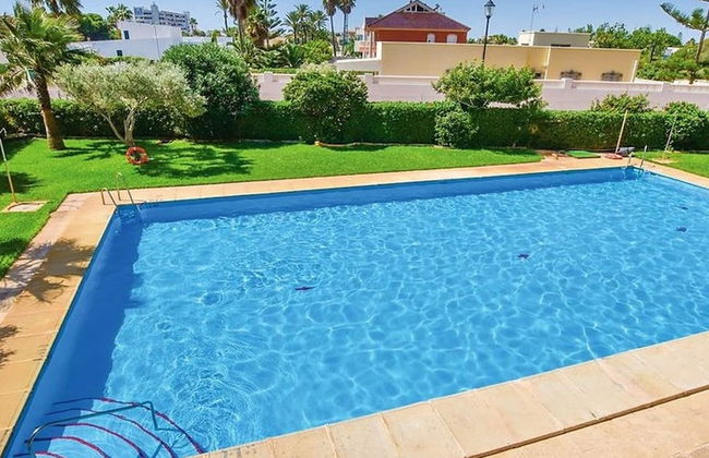 Mountain-view Apartment by Sea - Foto 25