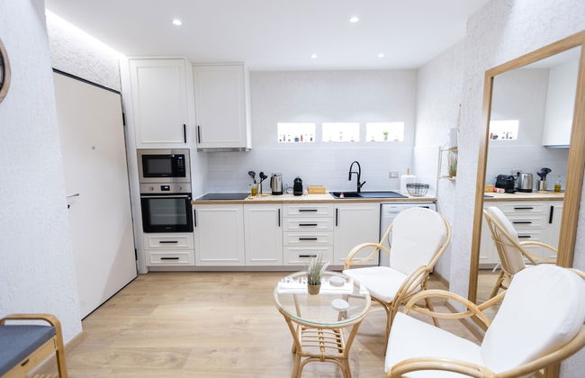 Boho Central Apartment - Photo 5