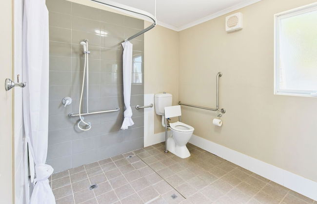 RAC Cervantes Holiday Park - Photo 34