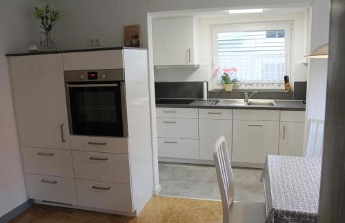 Gemütliche Ferienwohnung an der Nordseeküste mit Familie und Hund - Foto 9