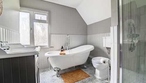 3-Bedroom Cottage with Parking Sleeps 6 - Foto 2