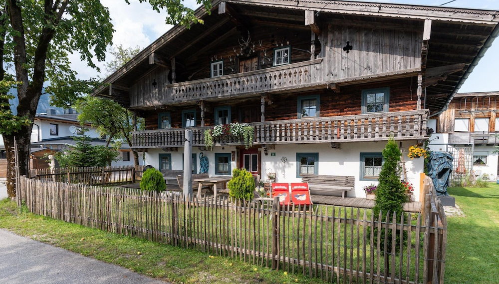 Historic Farmhouse: 200 Years old Meets new - Foto 1, Imagen principal