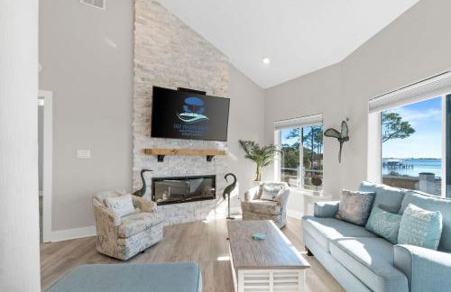 New! Pirate`s Cove! Waterfront! 2 Dog Friendly, Free Activities Included! - Foto 7