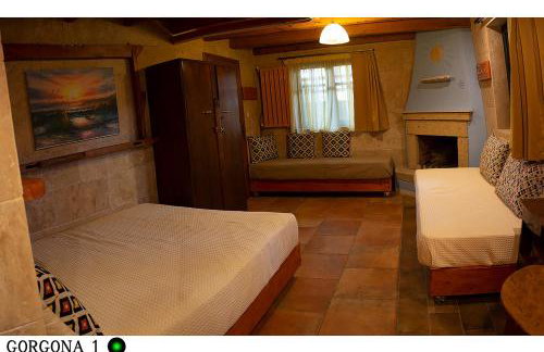 Medusa Gorgon - Photo 34