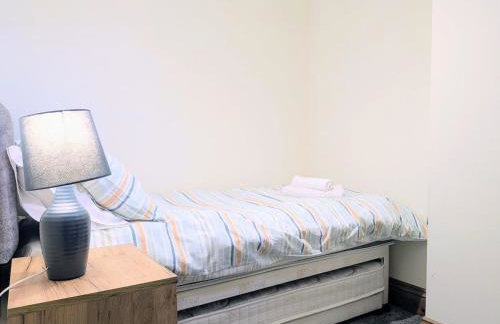 The Nave, Muston - Photo 3