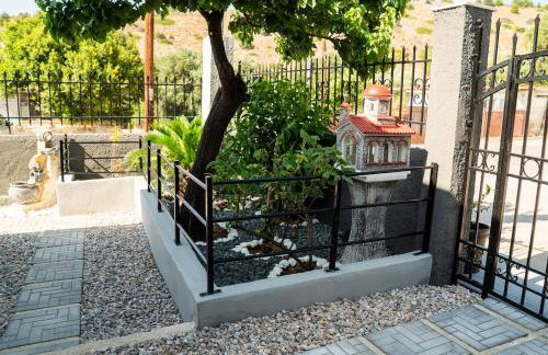 Gray House Salamina - Foto 10