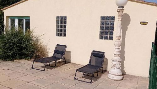 Bas de villa avec jardin piscine clim proche plages calanques - Foto 5