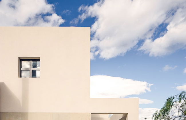 Minimal Blue Villa - Photo 32