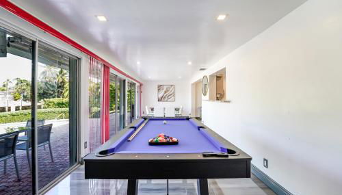 Waterfront Luxe 3BR, Pool, Hot Tub & Dock - Foto 3