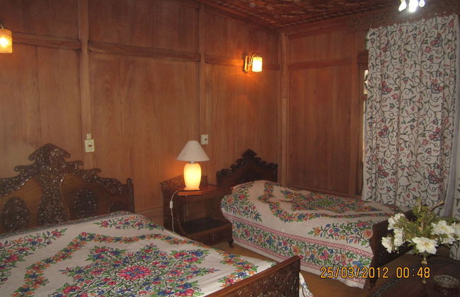 Wangnoo Houseboats - Foto 20