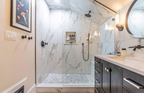 Beautiful North Cap Hill Craftsman with Hot Tub - Foto 21