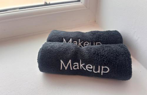 Historic Brontë Cottage Log Burner & Roll-Top Bath - Foto 13