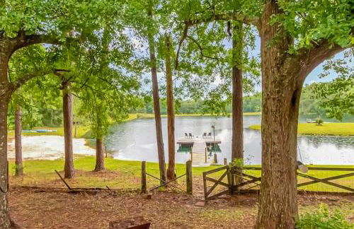 30-Acre Oasis with Private Pond Near Big Creek Lake - Foto 32