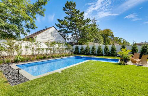 Sleek Long Branch Vacation Rental with Pool and Patio! - Foto 29