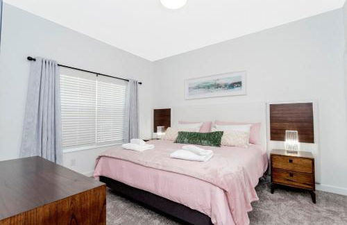 La Vita E Bella 4 Bedroom Storey Lake Condo - Foto 31