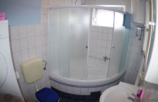 Peaceful Villa in Jursici With Private Pool - Foto 14