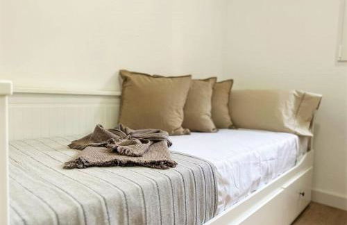 Your Poolside Paradise by the Sea - Foto 7