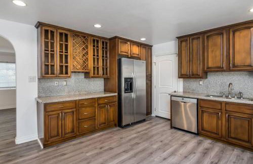 Woodland Hills 3 bedroom w/ pool and spa - Foto 6