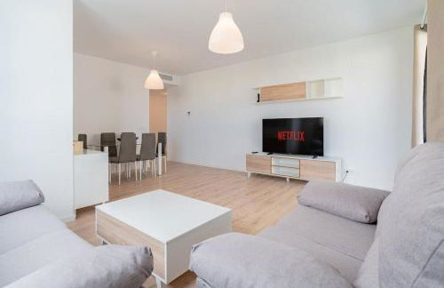 Sunny Malaga - Photo 4