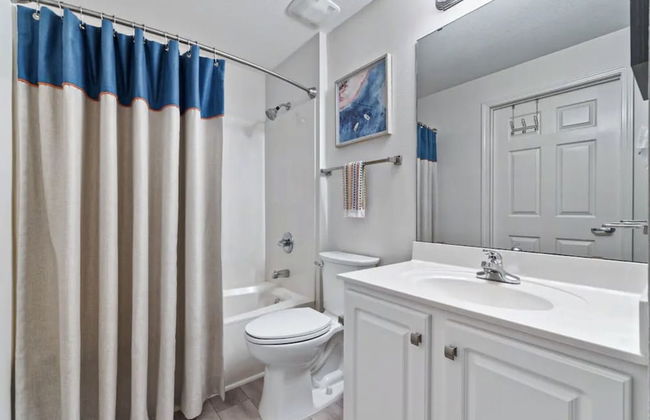 Sea Salt Villa 3 Bedroom Condo by RedAwning - Photo 19