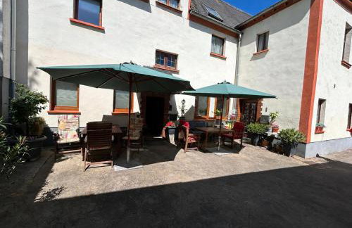 Altes Weingut Ludwig - Foto 1
