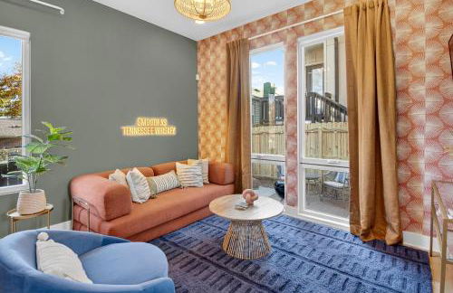 Boho-Chic Home with a Hot Tub, Fire Pit - Foto 16