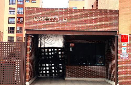 JMC New Suite Madrid Airport - Photo 53