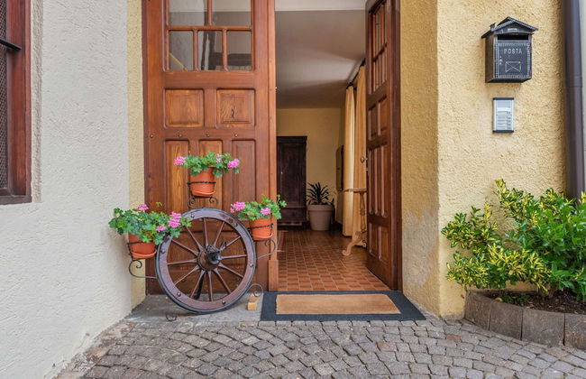 Belvilla by OYO Charming Apartment in Brez With TV - Foto 31