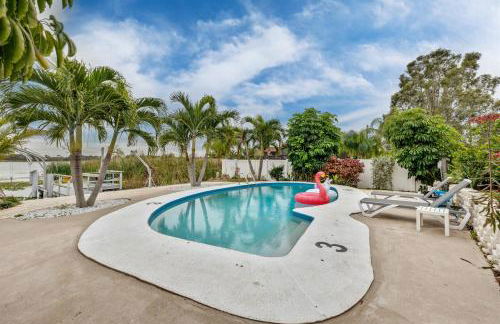 Exquisite Lakefront Pool House Awaits Pool 10 PPL - Foto 62