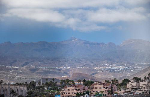 CASA AGATHA - 3 terraces, AC, tv channels, 2 bedrooms & bathrooms, heated pool - Foto 3