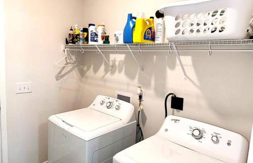 Simple Elegant Single Family Home DT Raleigh - Foto 29