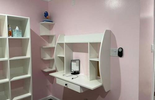 Luxury Oasis Home w/Pool Near CSUN-6 Guests - Foto 32