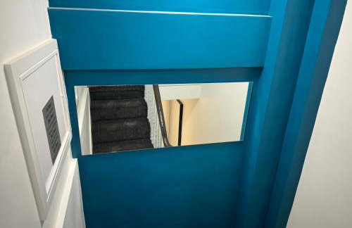 Luxury 6-Bed House - 6 En Suite- Jaquzzi Baths - Private Parking - Suitable for contractors - Foto 78