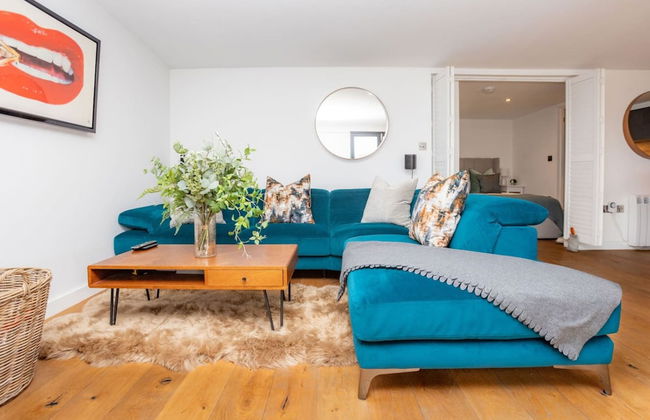 River Cabin With Mooring - From 250 Per Night - Foto 11