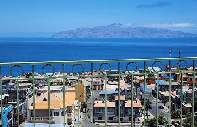 Casinha Nova - Entire Home With City & Ocean View in Sao Filipe - Foto 68