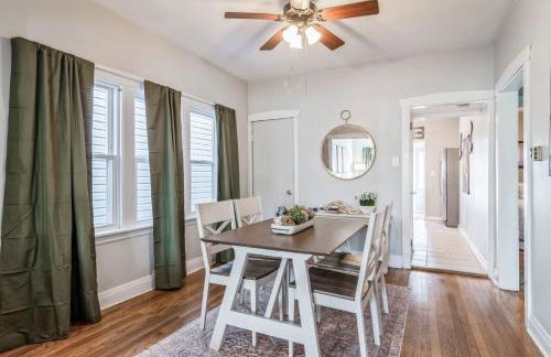 Pearly Gates l 3 Bed l Sleeps 5 l w 2-Car Garage - Foto 8