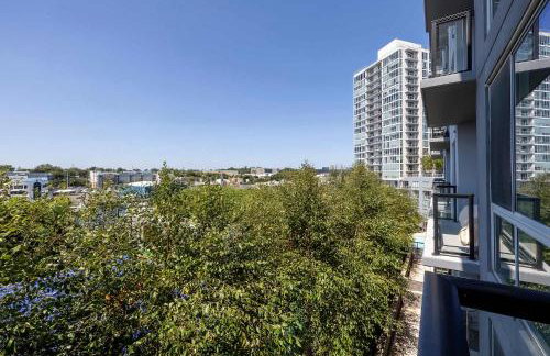 Modern Apt with Luxury Amenities - Foto 17