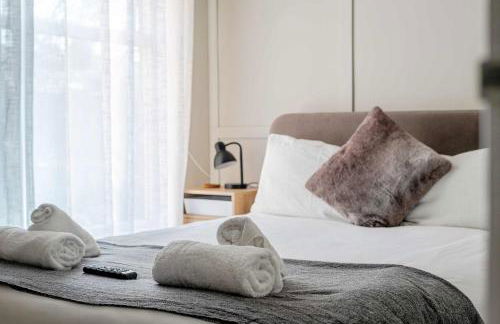 Cosy Apartment in Stunning Didsbury - Photo 8