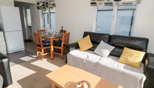 Pinecone Lodge - No 9 - Photo 5