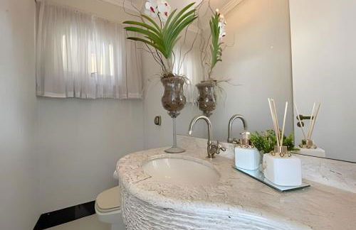 Mansão com Piscina | Conforto e Exclusividade - Foto 42