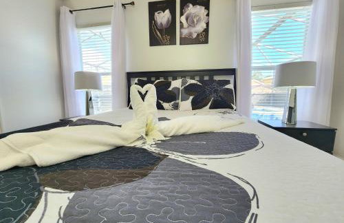 Orlando villa private pool/hot tub close to Disney - Foto 9