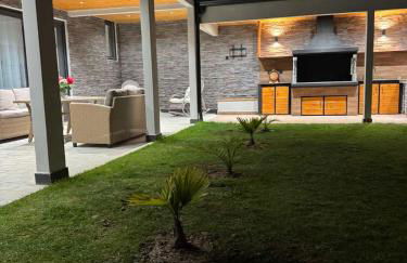 Luxury house Andrijana - Photo 1