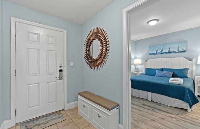 Laketown Wharf by Book That Condo - Foto 63