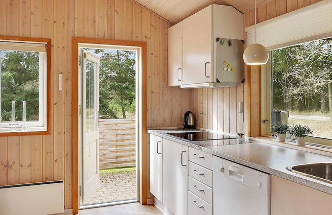 6 Person Holiday Home in Henne - Foto 13