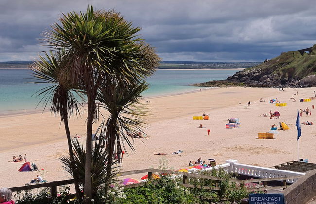 Surf Break 2BD St Ives Apartment W/ Sea Views+spa Experience - Foto 19