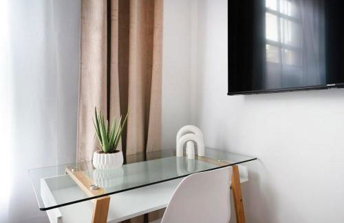 74-3C New Studio in Prime UWS - GYM In Building - Foto 14