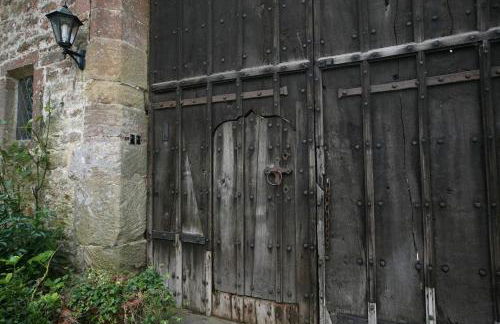 Welsh Gatehouse, Historic Castle which can cater for Electric Vehicle - Foto 39