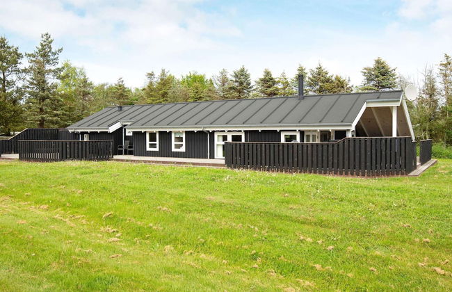 9 Person Holiday Home in Jerup-by Traum - Photo 1